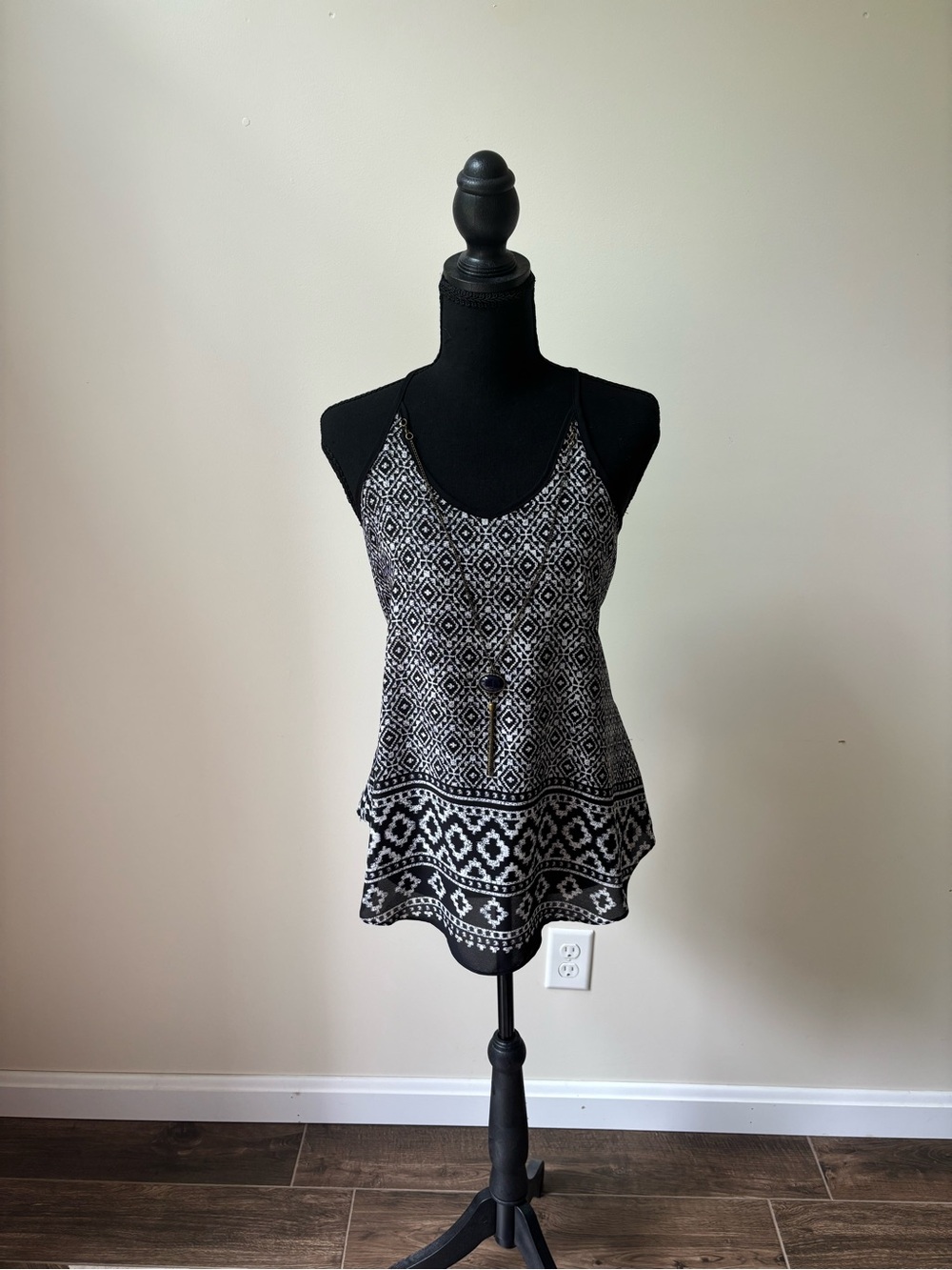 Iz Byer Black & White Geometric Swim Coverup Tank